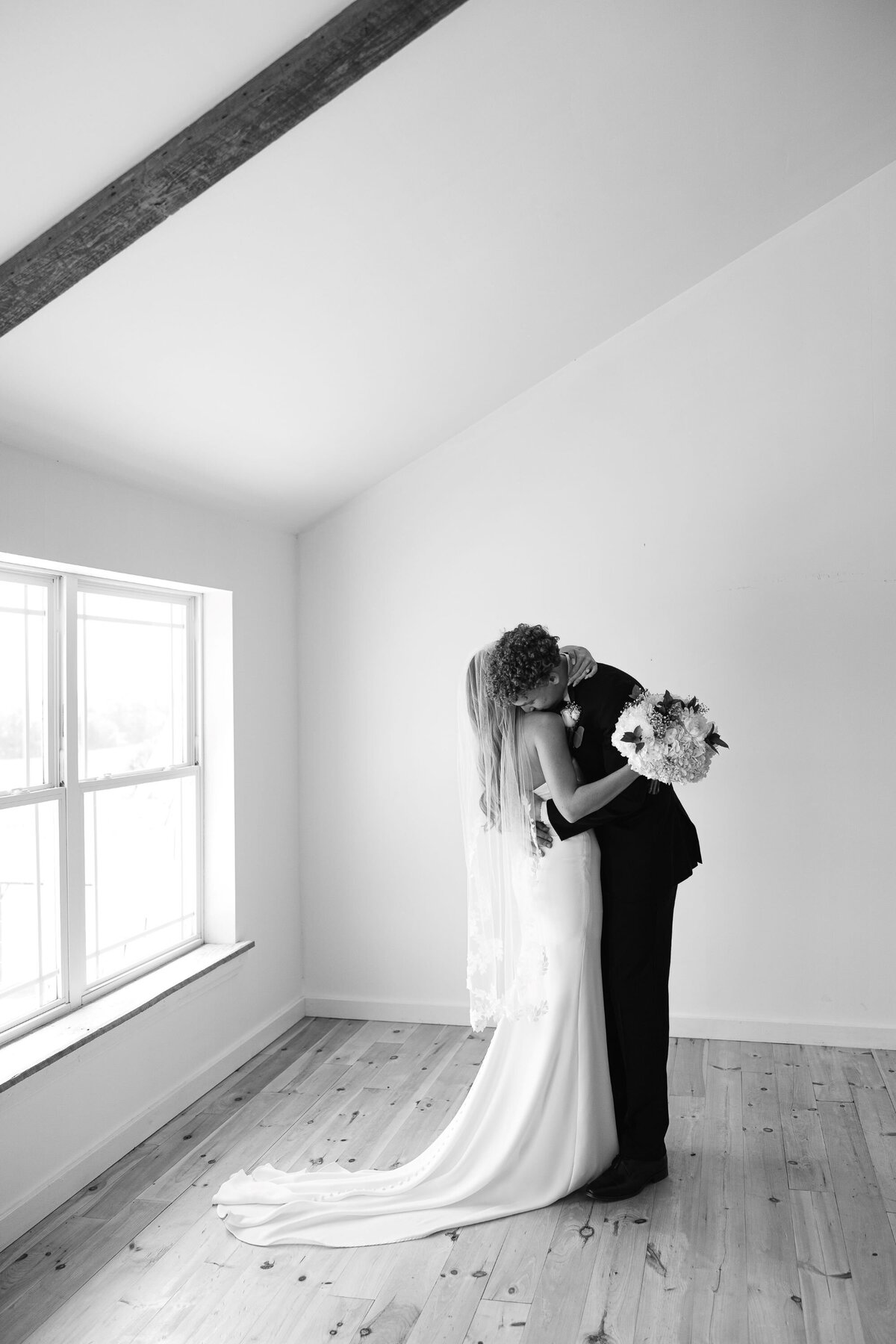 brittany-pannebaker-tampa-florida-destination-wedding-photographer-wedding-gracie-and-taelon-arkansas-preview-6