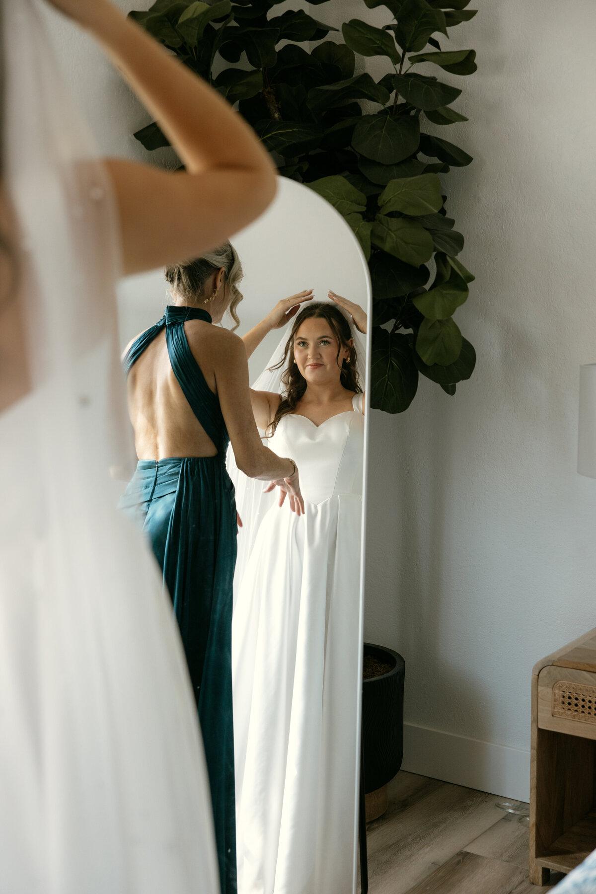 Abigail Anne Photography Colorado and Chicago Wedding and Couples Photographer — Portfolio Featured Story — Addy and Peter's Wedding 50