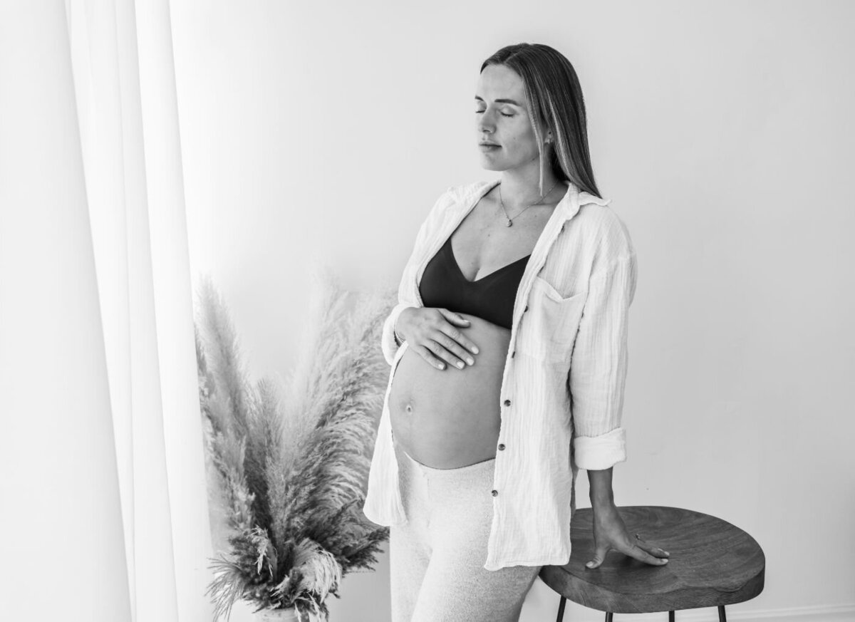 Black and white maternity portrait. Altrincham pregnancy photograph
