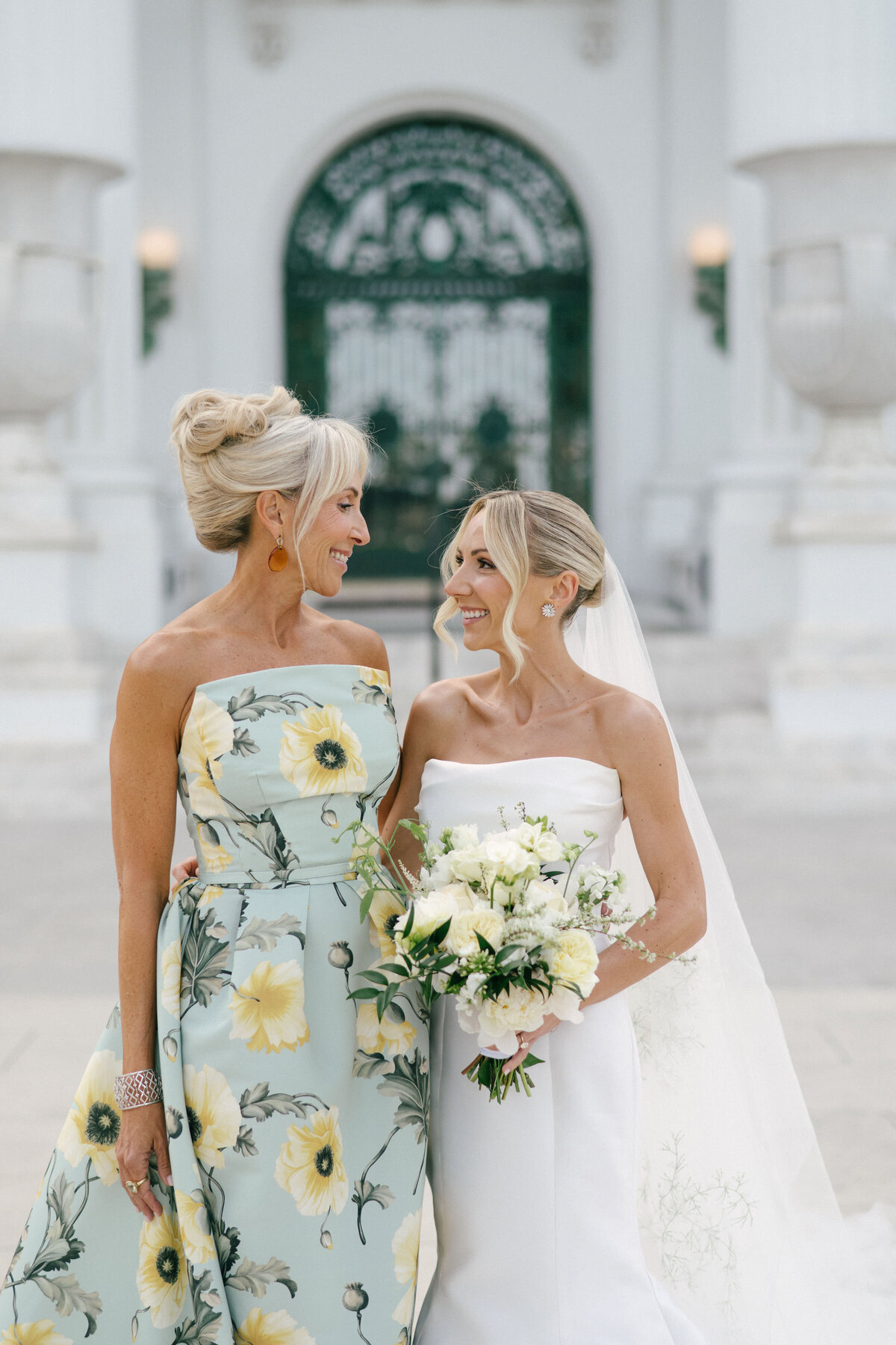 Palm Beach Jupiter Vero Beach wedding planner wedding design wedding coordination Florida wedding full service wedding planner full service wedding management South Florida wedding classic wedding design Flagler Museum wedding1999