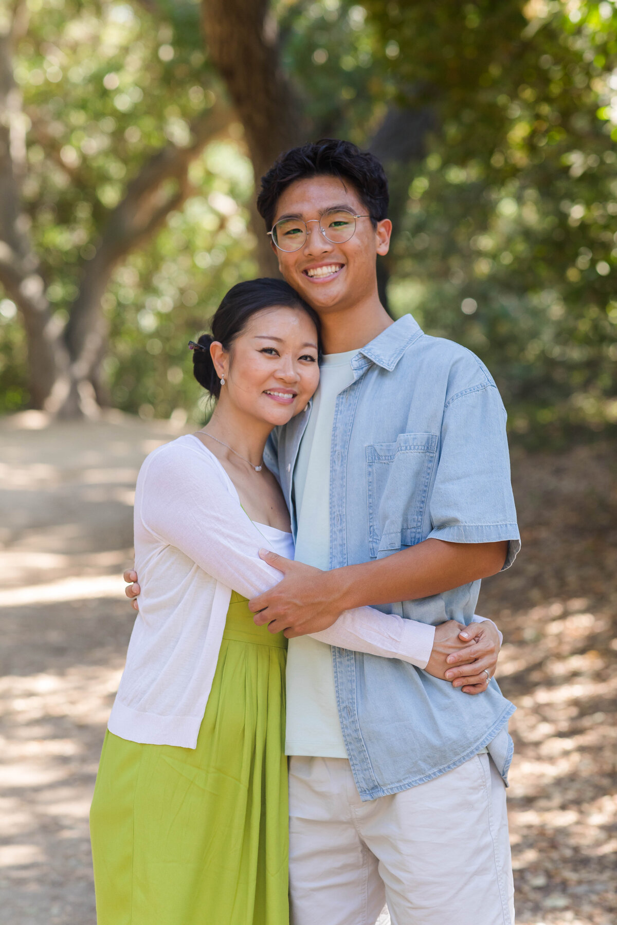 idyllic-oak-canyon-nature-center-family-portraits-11