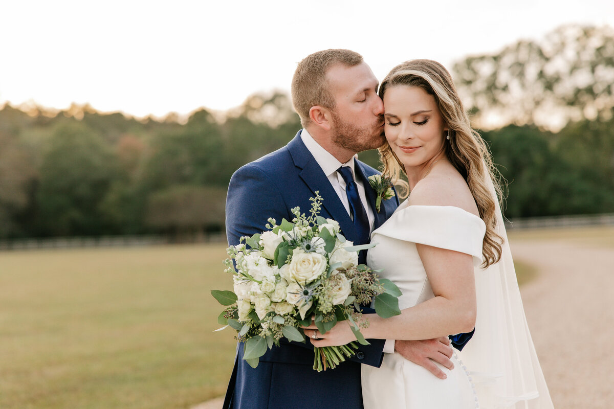 mims-wedding-bride-and-groom-067