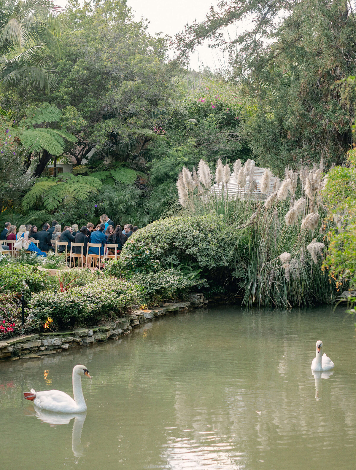 Intimate-Hotel-Bel-Air-Classic-Wedding-Photographer-0601