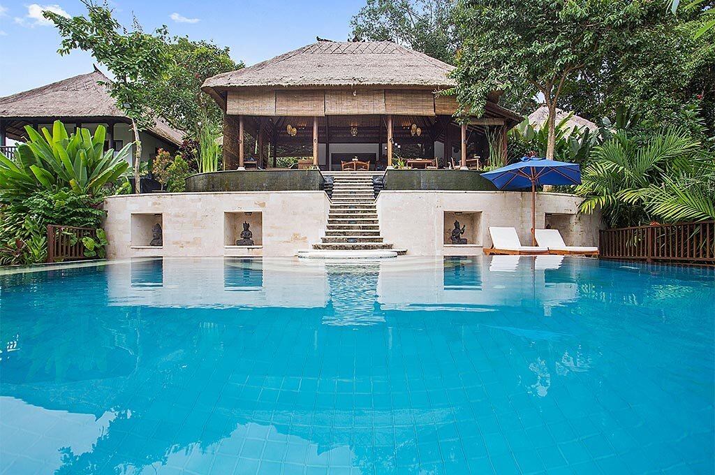 Amori-Villa-for-Carly-065-1