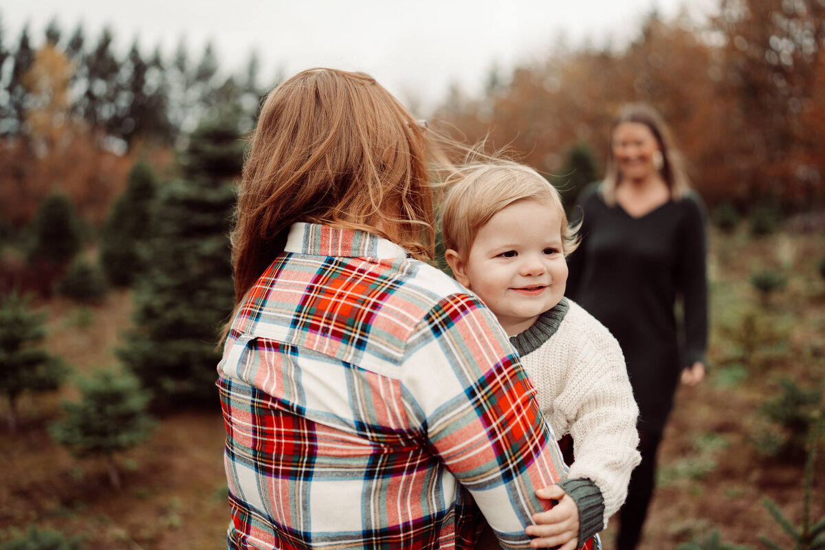 Portland-Holiday-Tree-Farm-Mini-Sessions-016