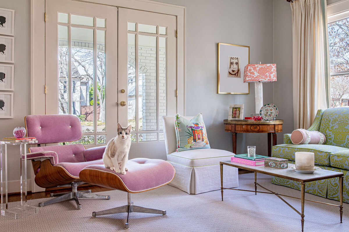 amys-interiors-dallas-home-lounge
