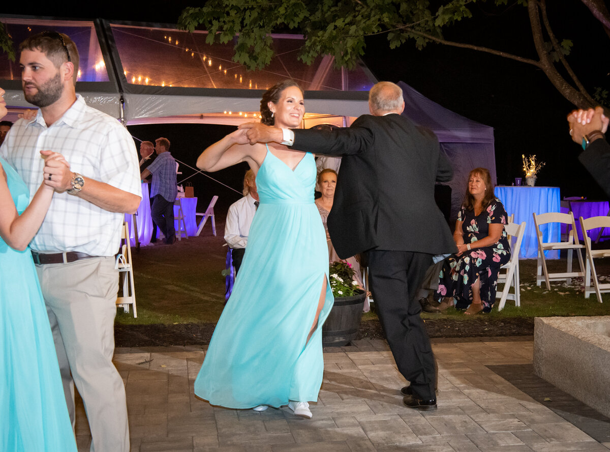 backyard new hampshire wedding reception