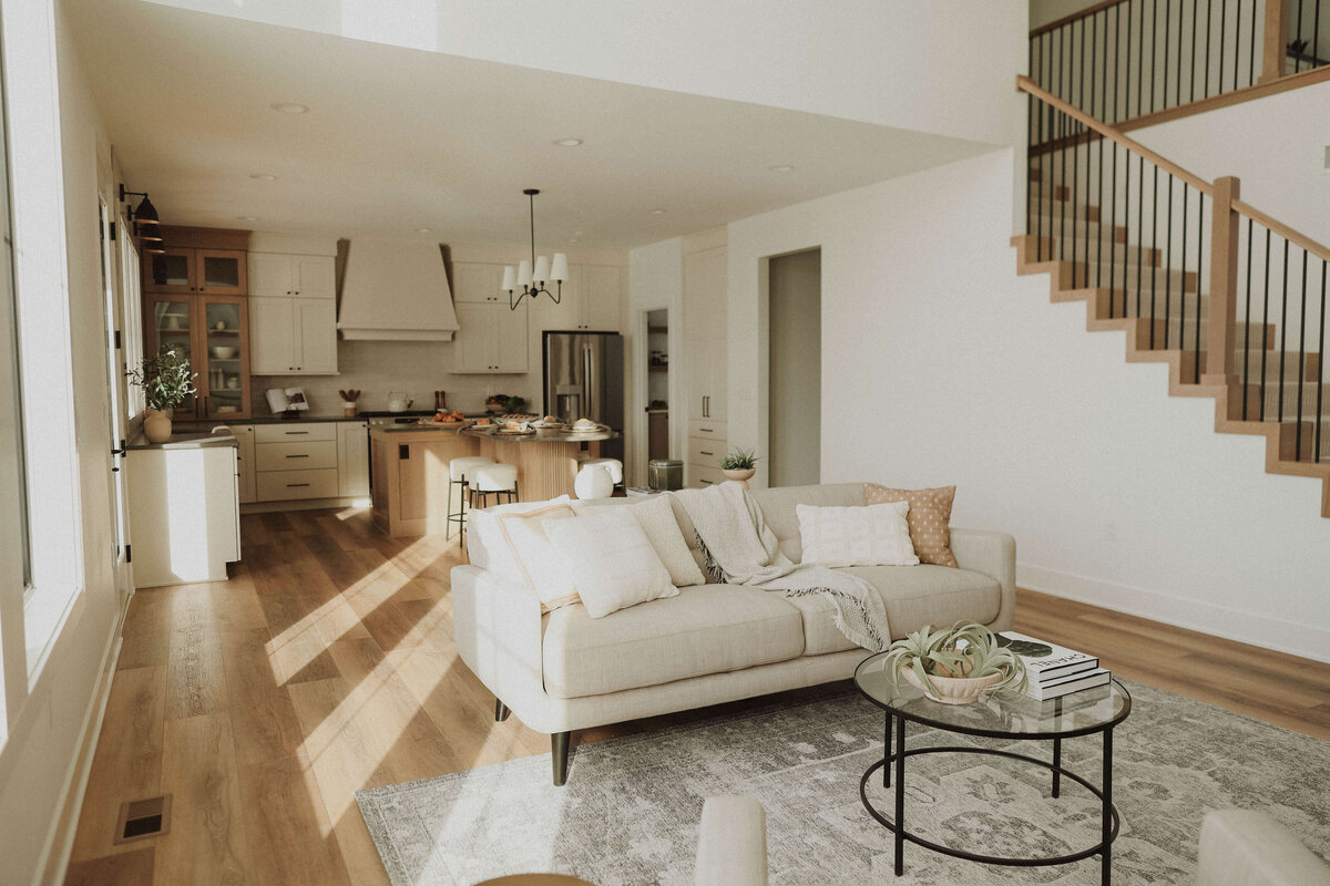 2802-Living-Room-Grimes-Central-Iowa-Custom-Home-JRL-Builders-3F1A0136