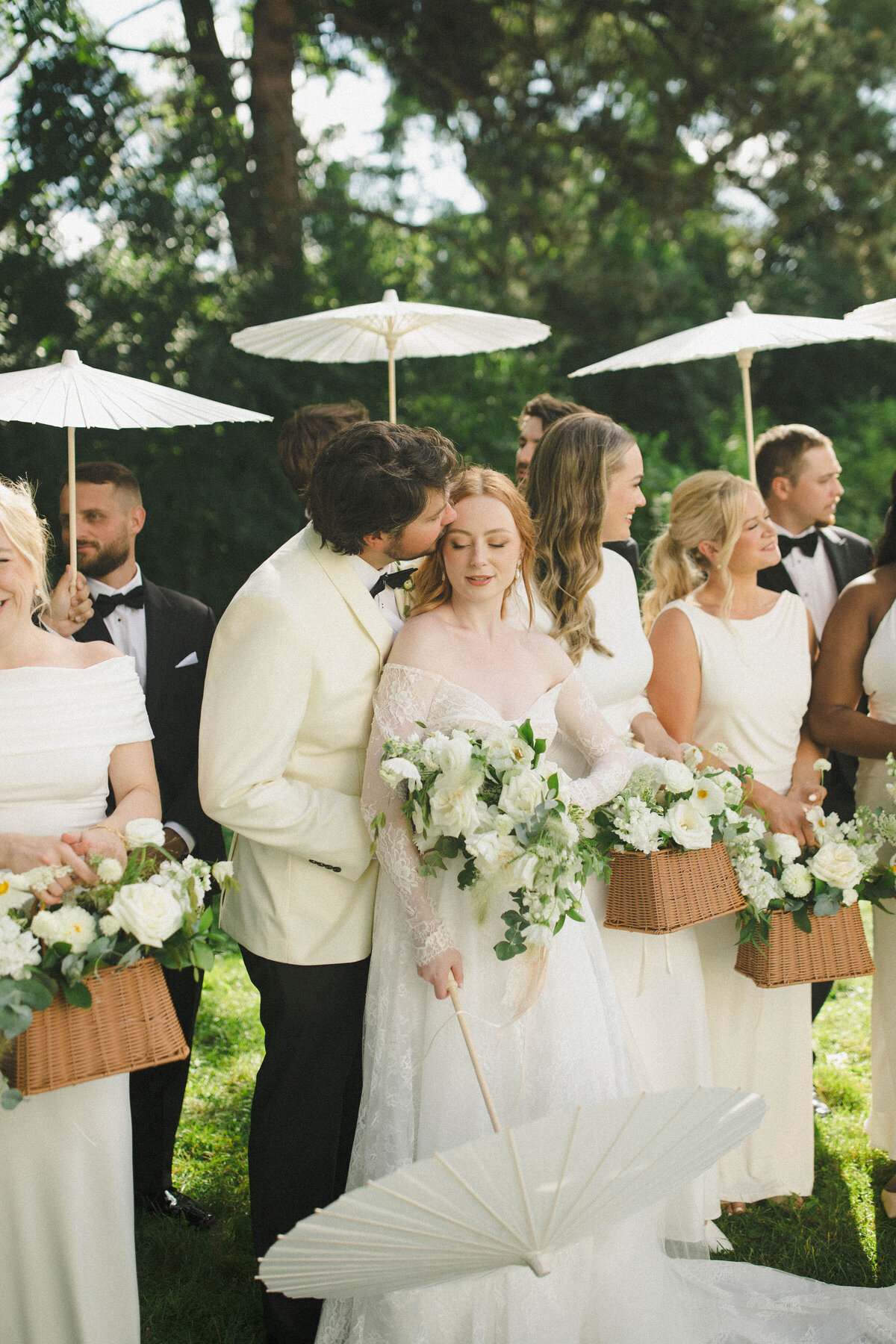 evergreen_weddings_co_canada_wedding_planner_designer_ottawa_winnipeg_toronto_full_service_wedding_planning_management_coordination_coordinating_design_services_designer_luxury_high_end_155