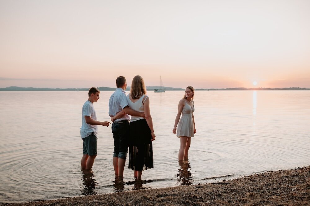 Family-portrait-sunset-photography-session4