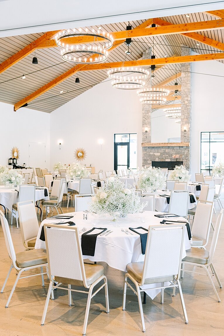 bay-pointe-woods-shelbyville-grand-rapids-michigan-wedding-photographer_0016