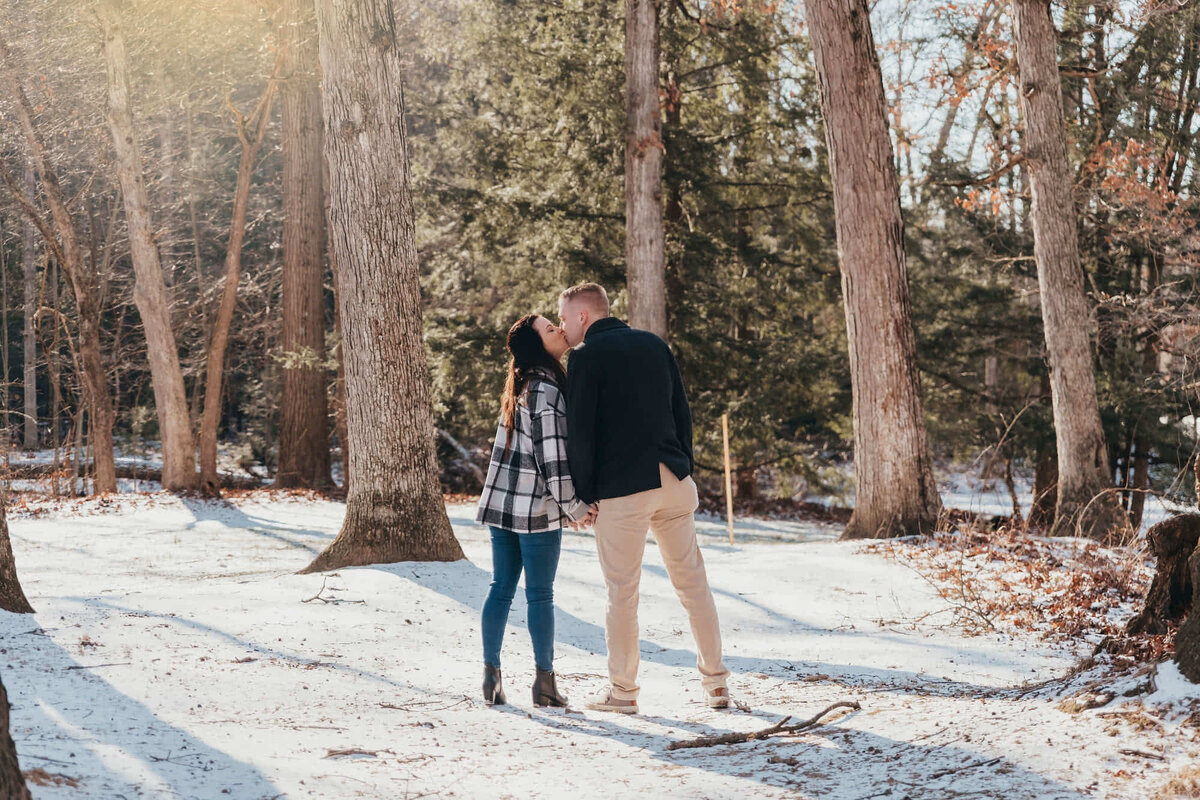 ohio engagement photo in the snow