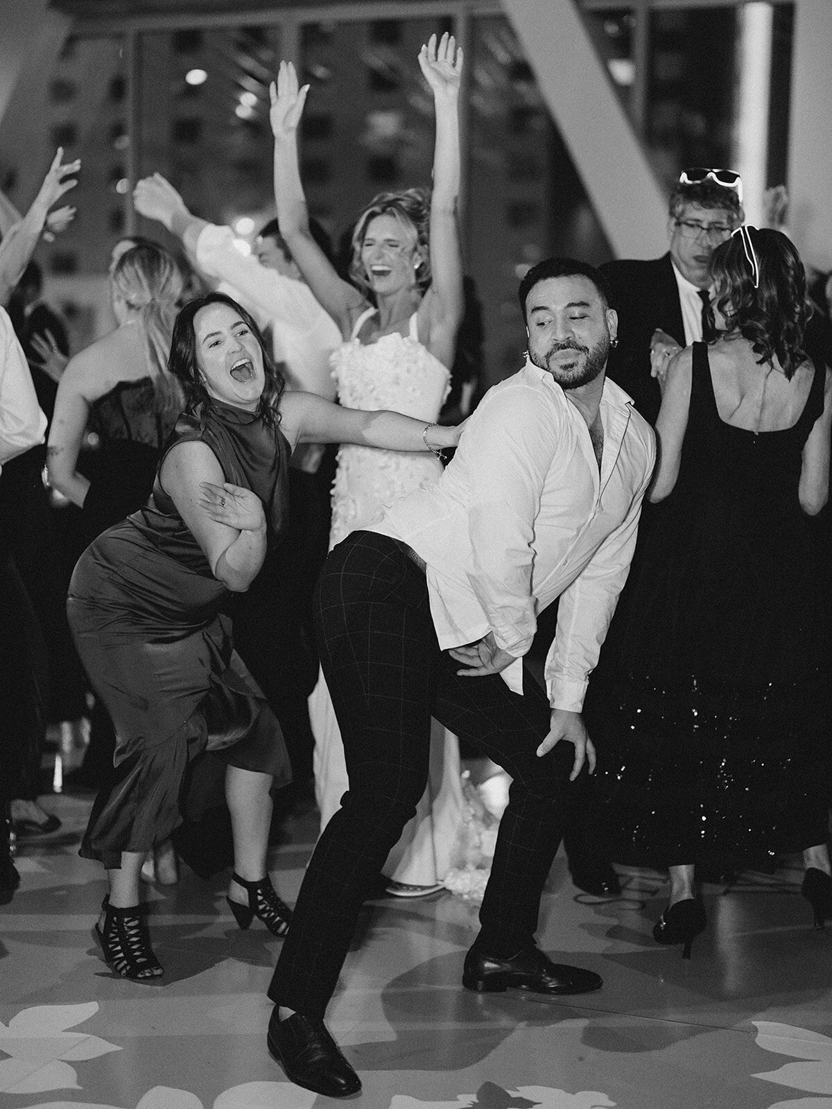 Modern-spring-wedding-reception-blue-green-aria-las-vegas (2248 of 2547)
