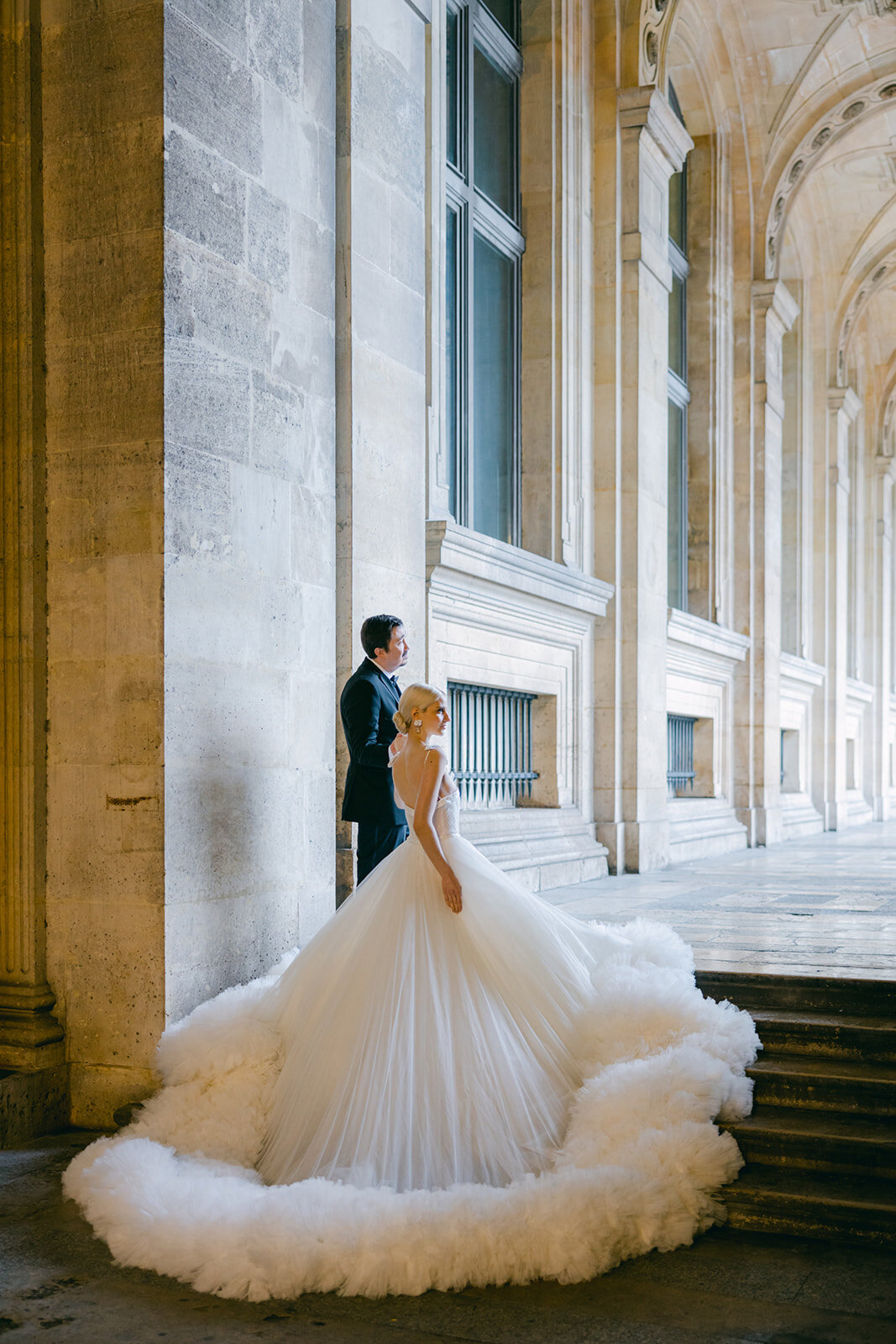 Dylan-Pariety-Couture-Paris-Engagement-Pre-Wedding-Larisa-Shorina-Destination-Photography-27