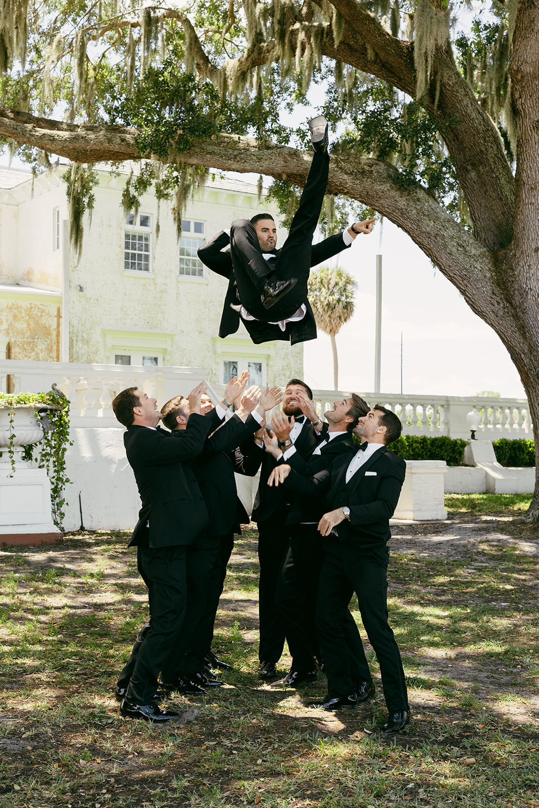 A&P_GROOMSMEN_PORTRAITS-19