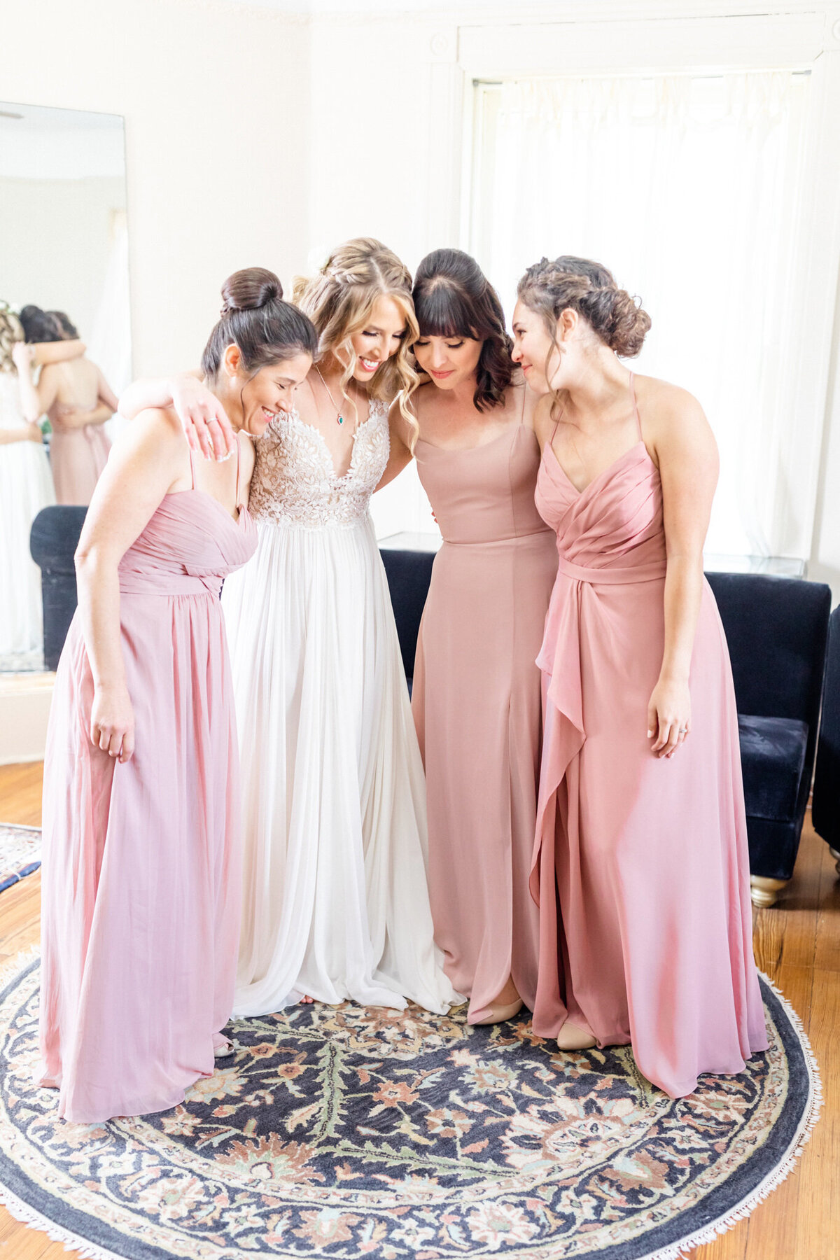Lambermont-wedding-bride-bridesmaids