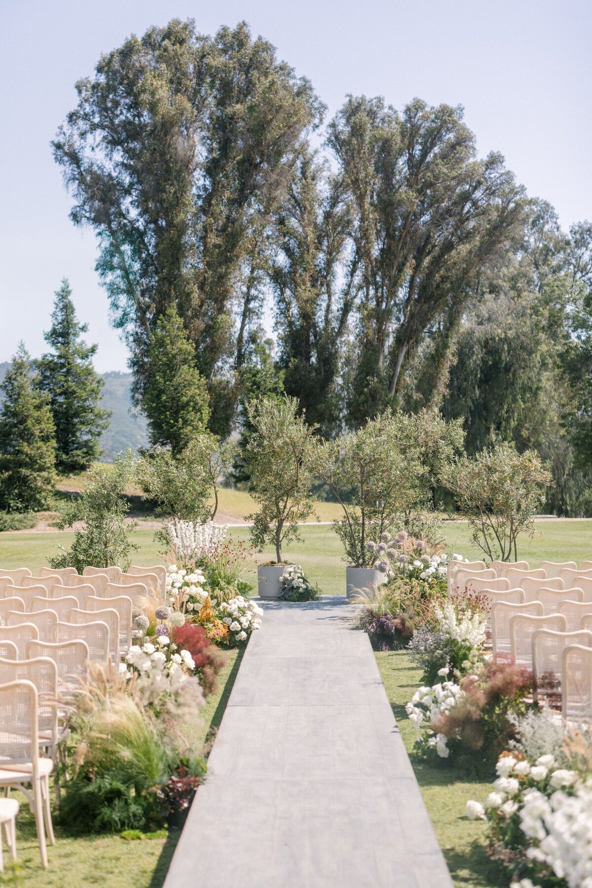 Matthew_Robbins_Ojai_Wedding_@marlieshartmann-19