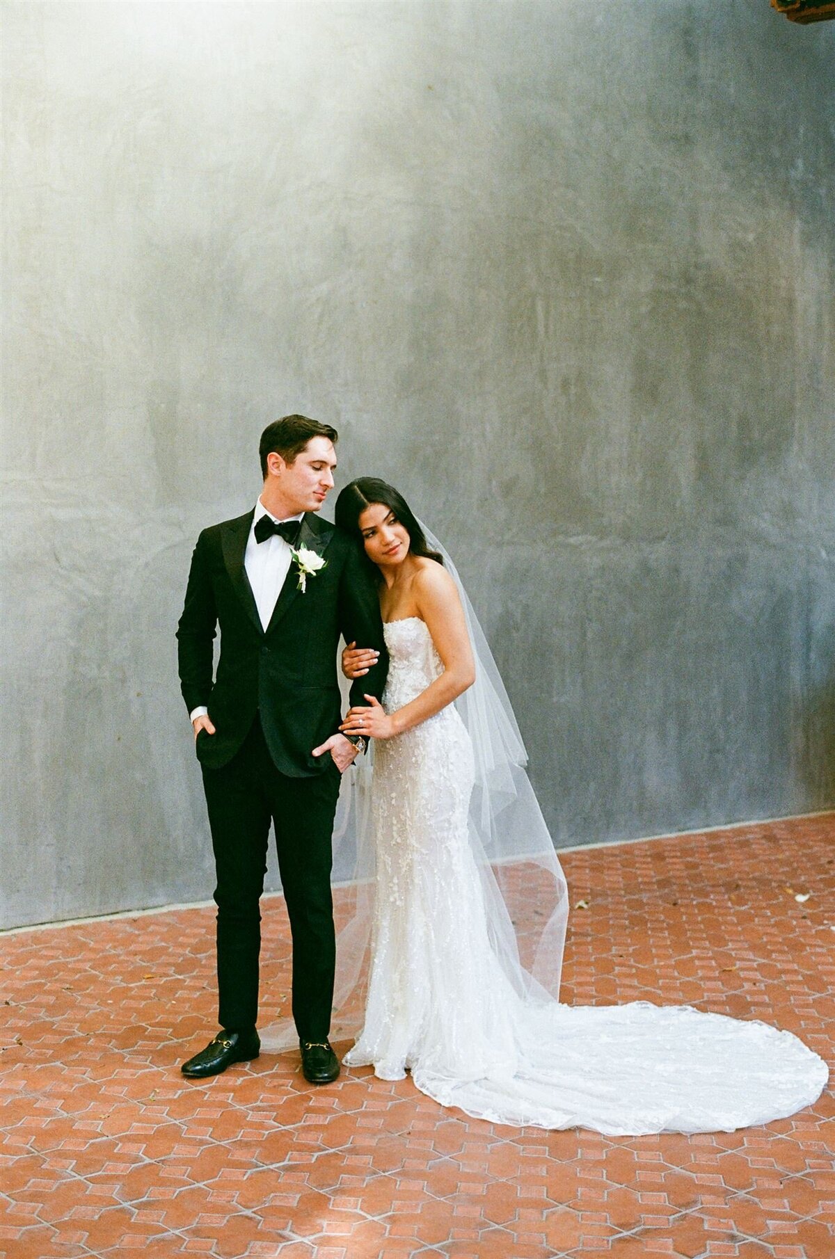 hotel-emma-san-antonio-wedding-film-leah-thomason-photography-1