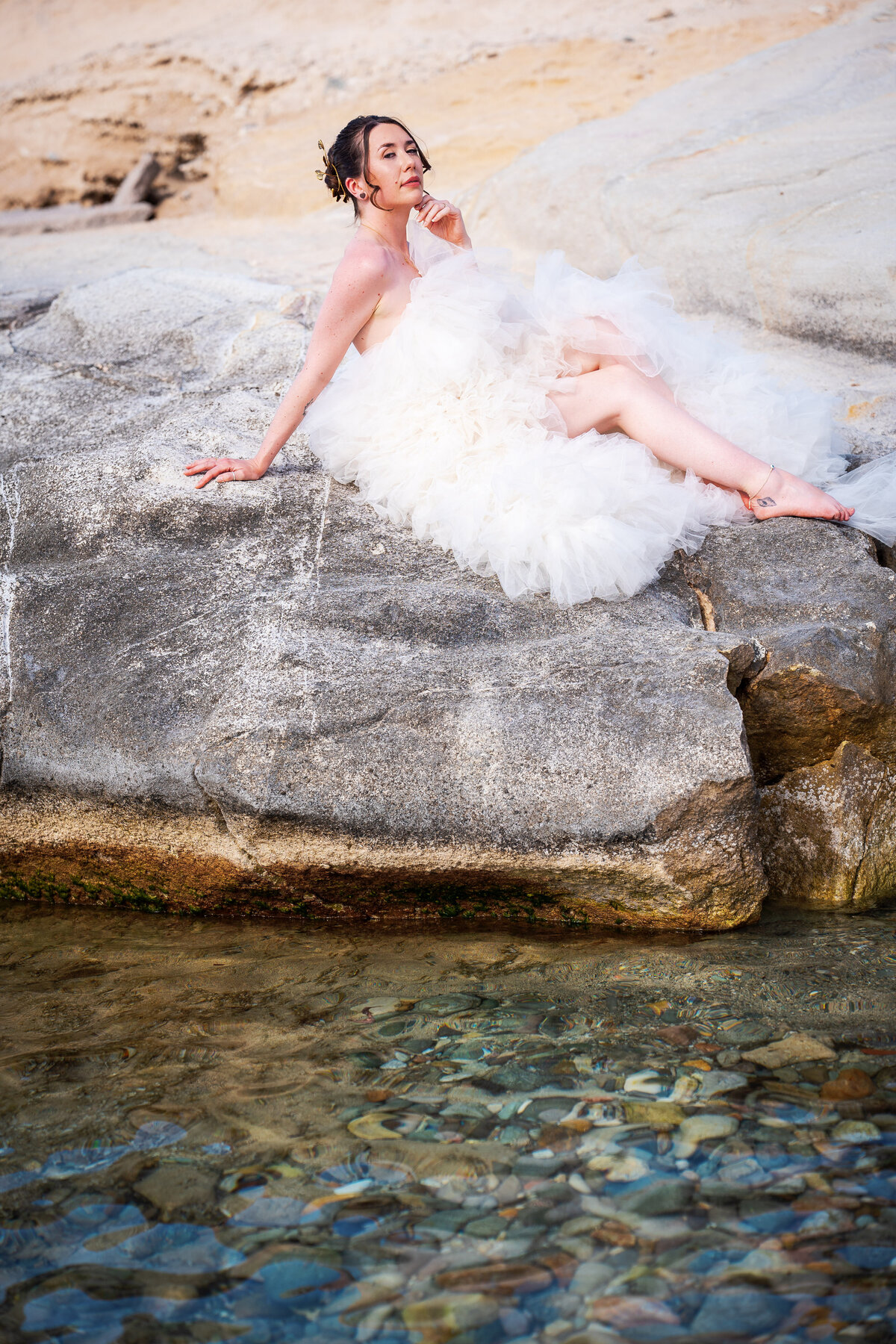 GREECE-ELEOPEMENT-MANDRAKIA-BRIDE-GROOM-photography-1