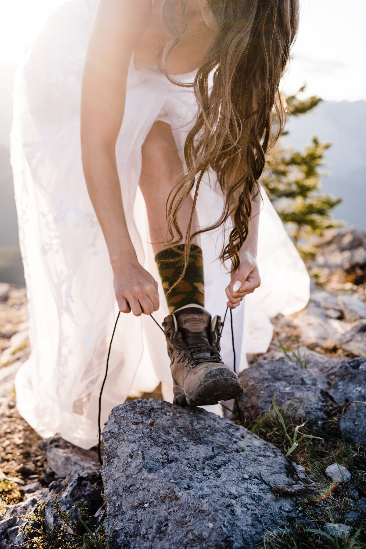 kananaskis-sunset-hiking-elopement-4