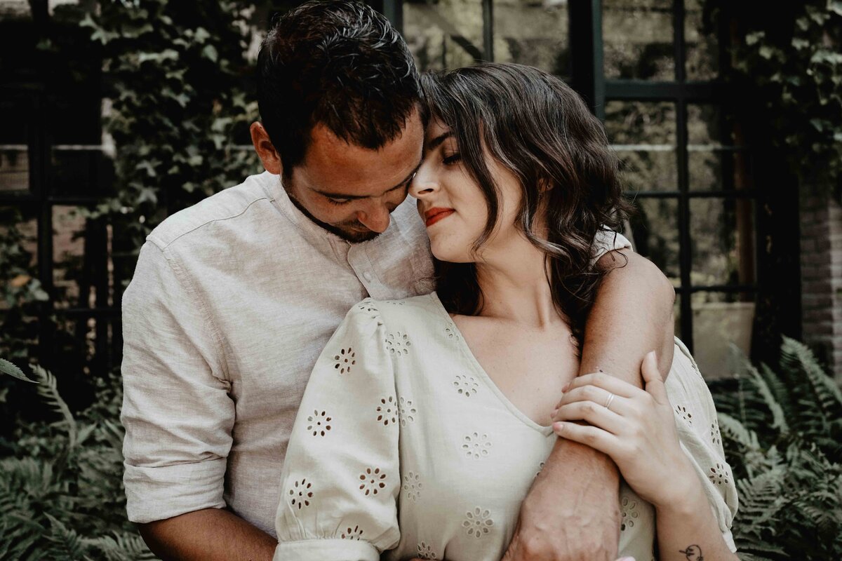 Romantische fotoshoot in hartje  Arnhem met een koppel