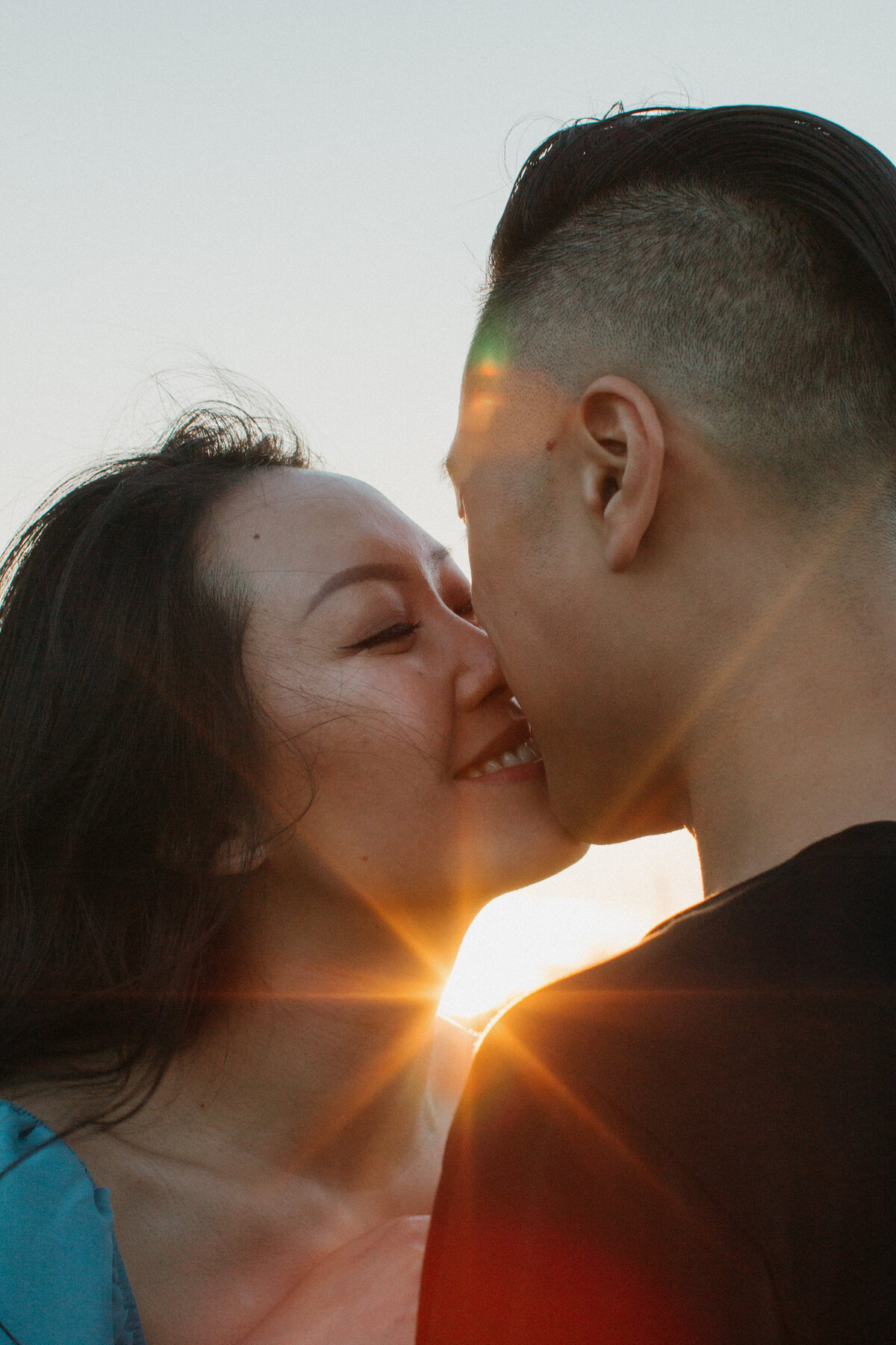 Couples-session-discovery-park-documentary-style-jennifer-moreno-photography-seattle-washington