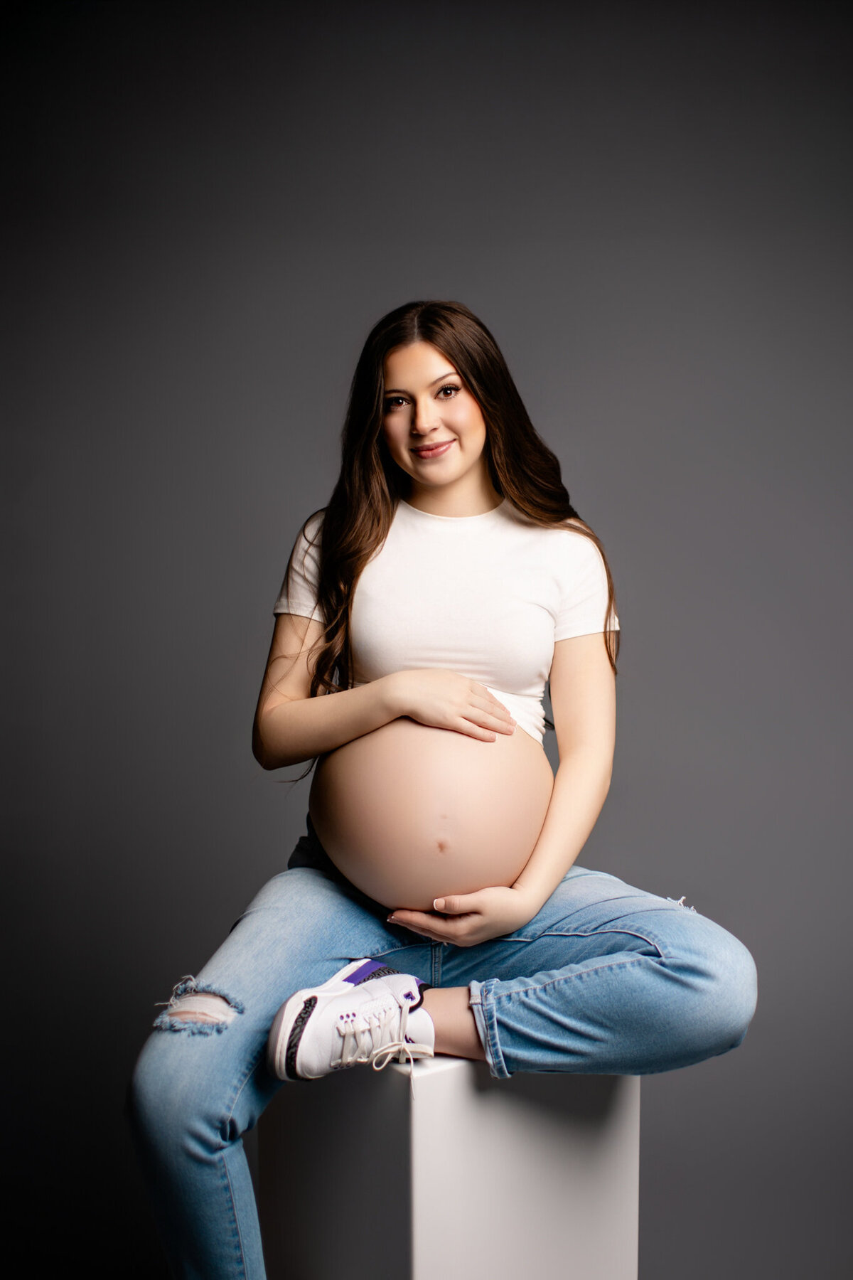 NWA studio maternity photography, best maternity photographer near me, maternity portraits NW Arkansas