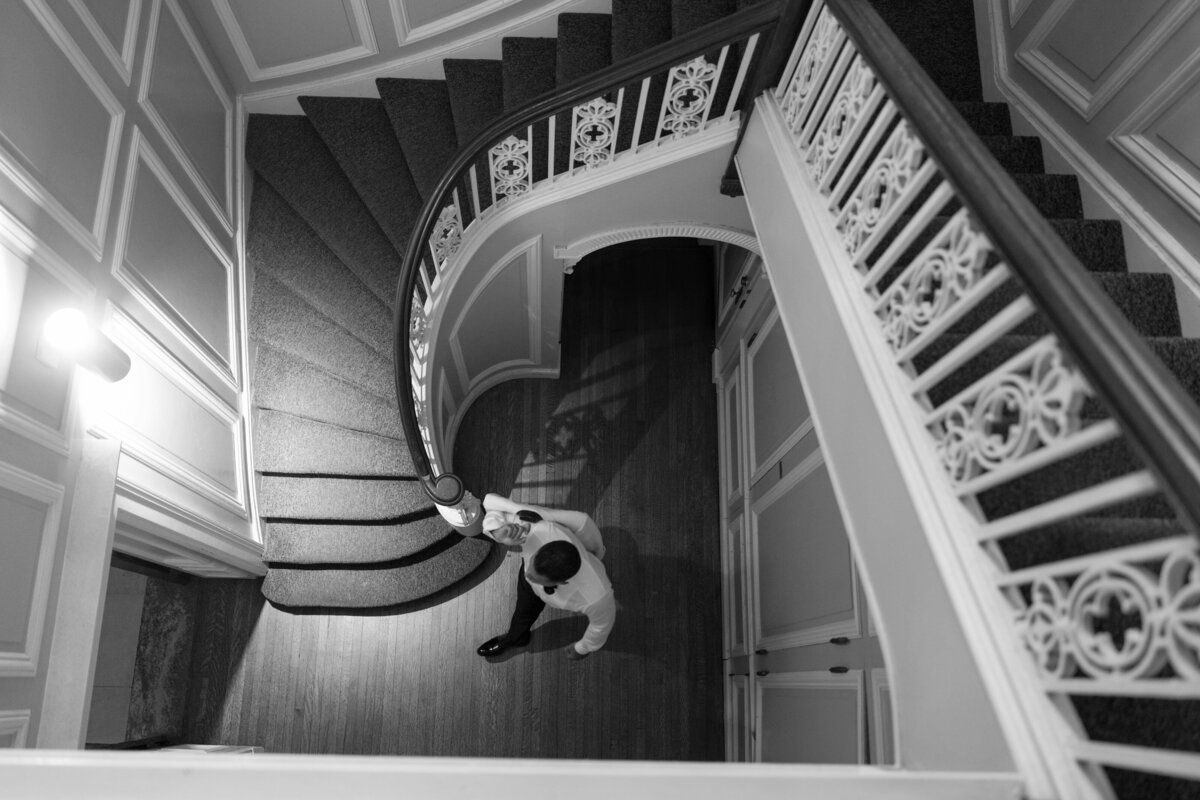 Berlez-Chicago-Wedding-Photographer-samantha-li-bridal-Eve-of-Milady-Armour-House-Editorial-18