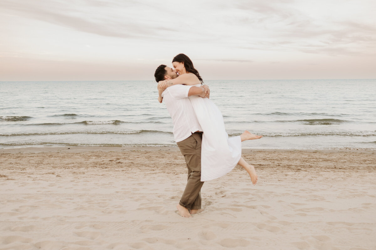 toronto-engagement-session-015