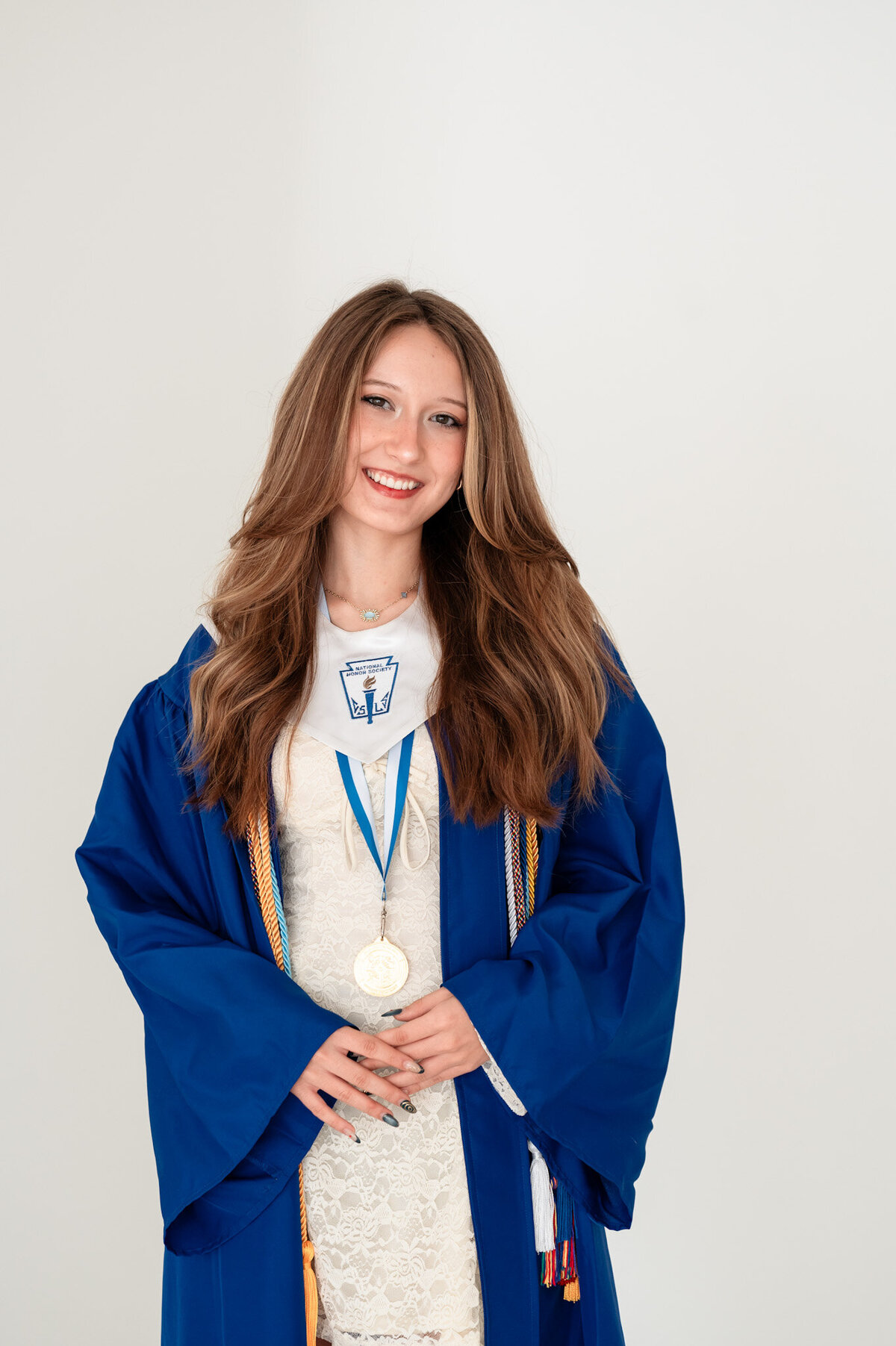 jacksonville-graduation-studio-portraits-by-emmiclaire