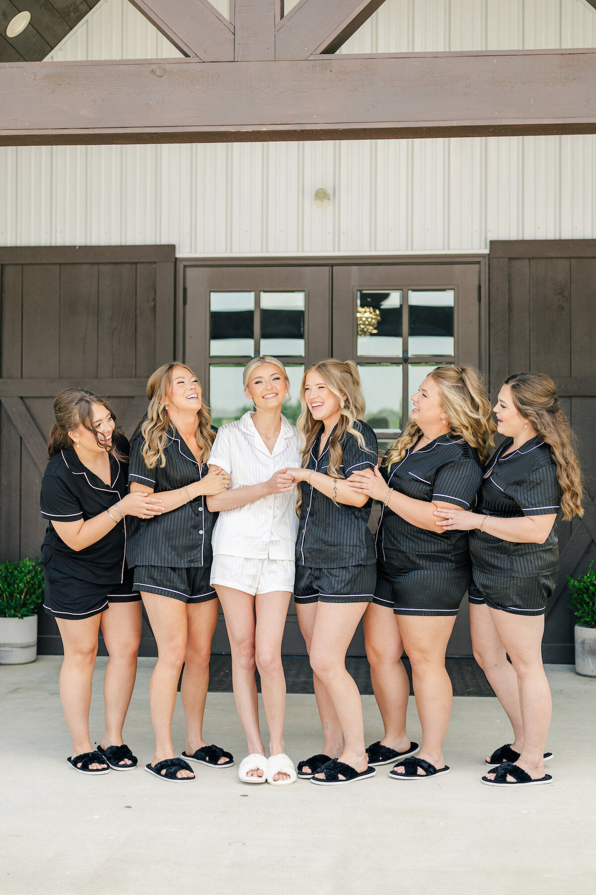 barn-at-white-oaks-wedding-murray-kentucky-7