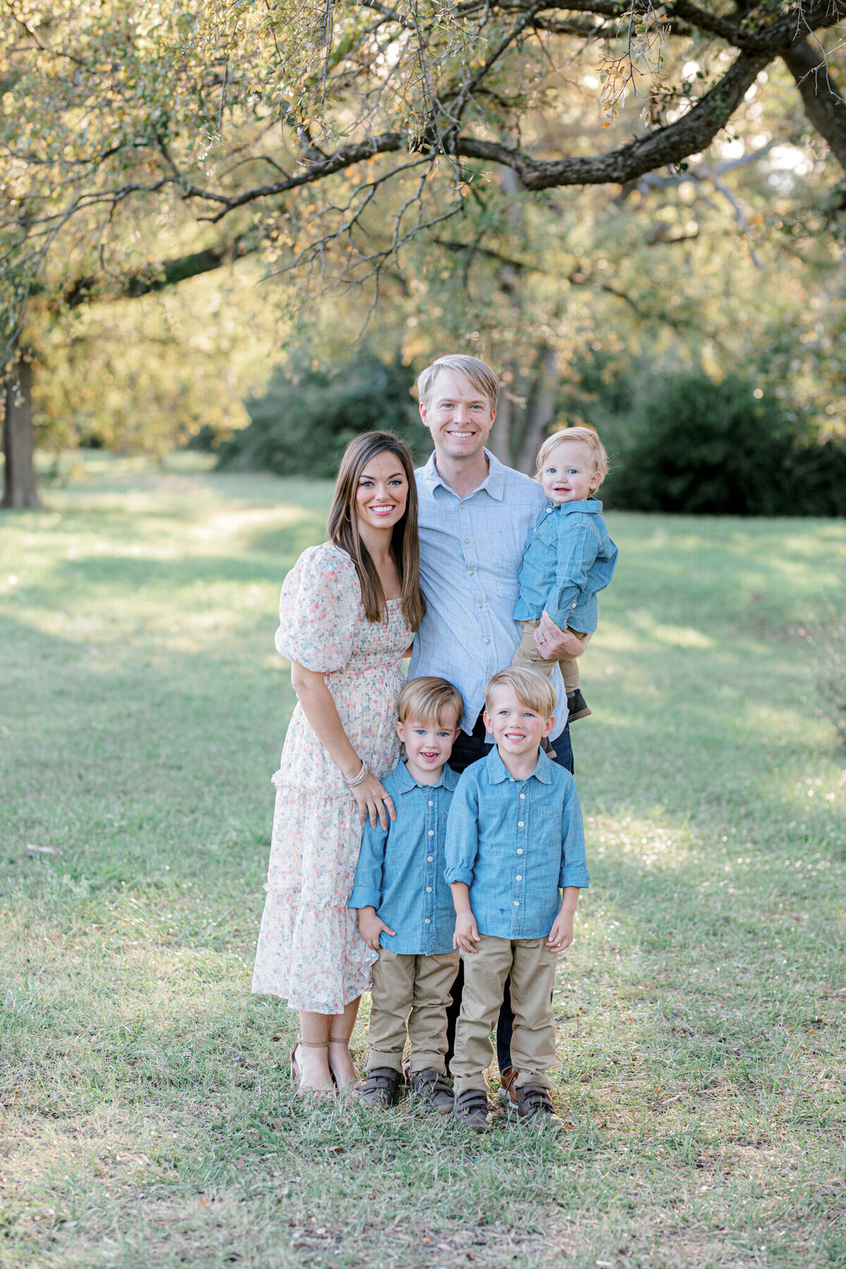 Driver Family Portraits | Fall Mini Session at Harry Moss Park | Dallas Family Photographer-1
