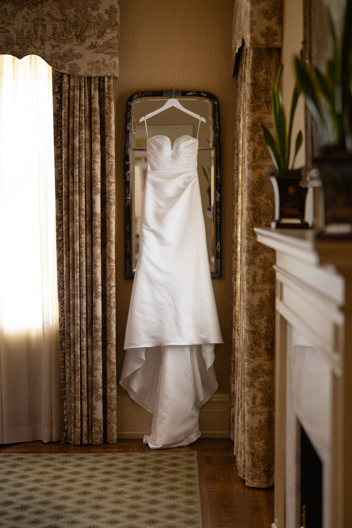 Todd Graham Photography Cherokee Town and Country Club wedding photographers-1