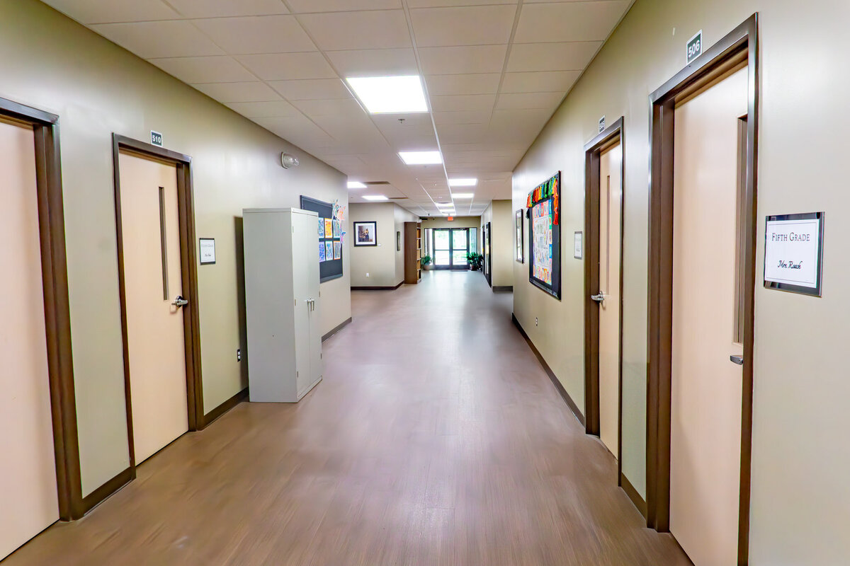Veritas School Web Size-07