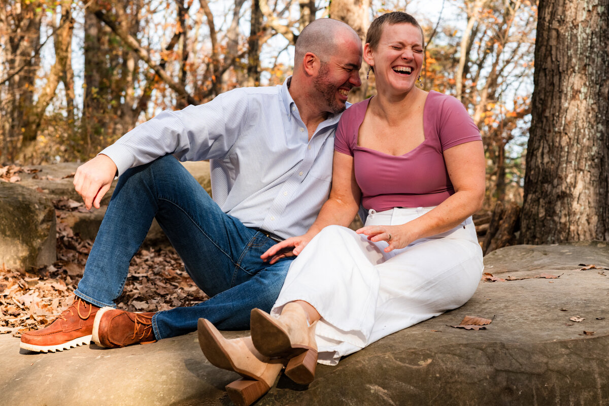 a family poses during a photo shoot in signal mountain