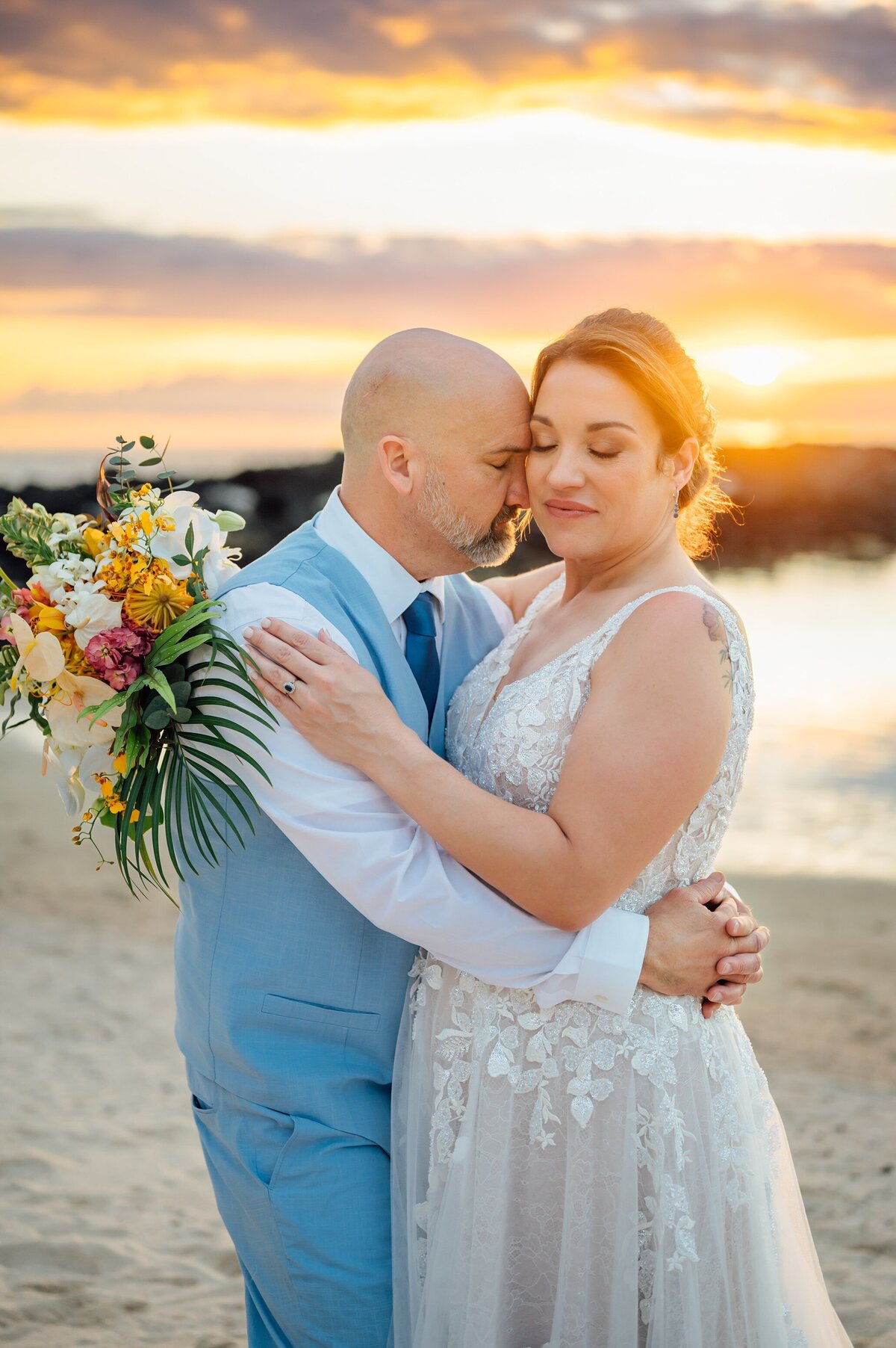 kikaua-point-beach-elopement_0128