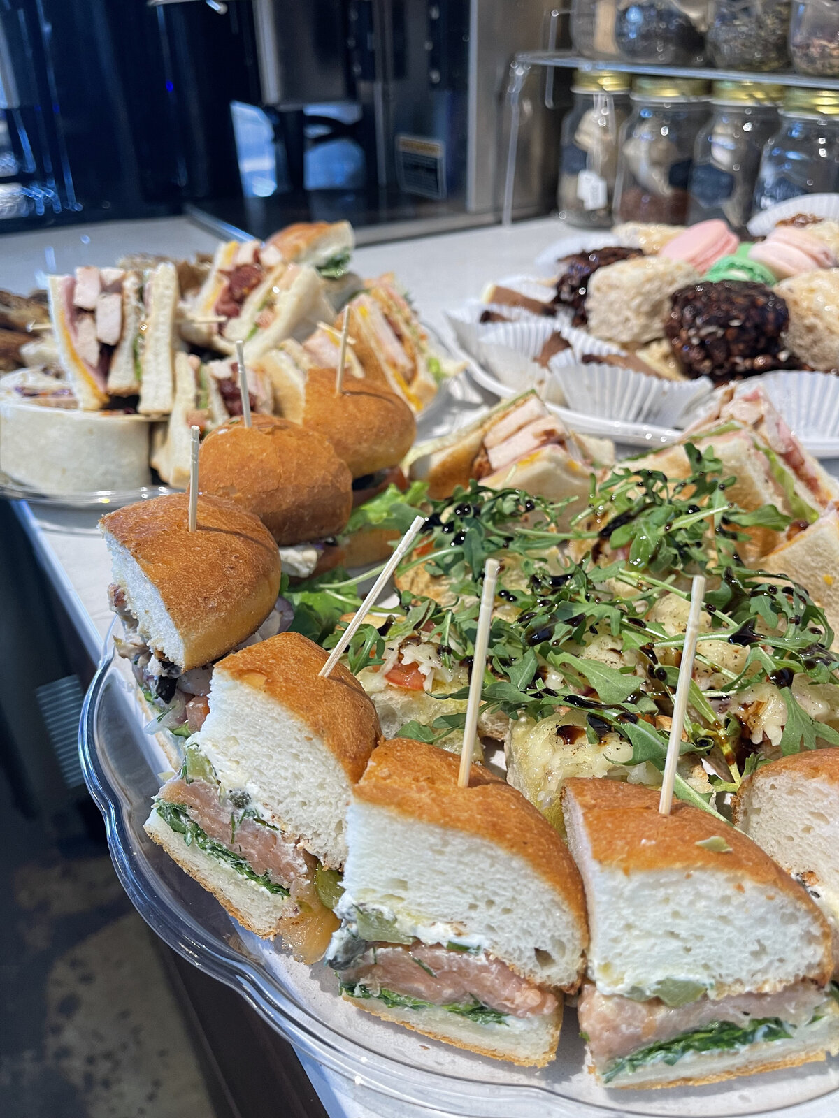 regina-buffet-catering-setup