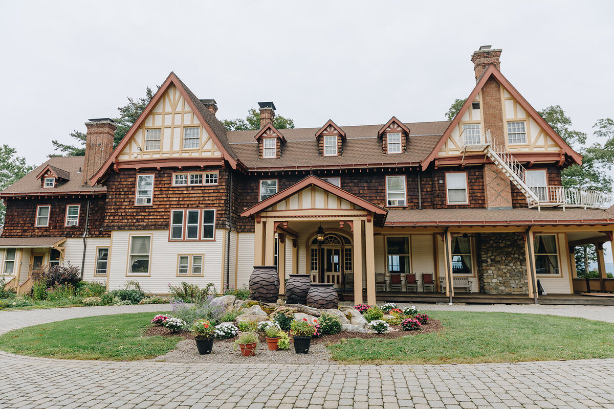 ZH_Borden_Estate_Wallkill_Wedding_Wild_Sound_Photography_2E3A7133