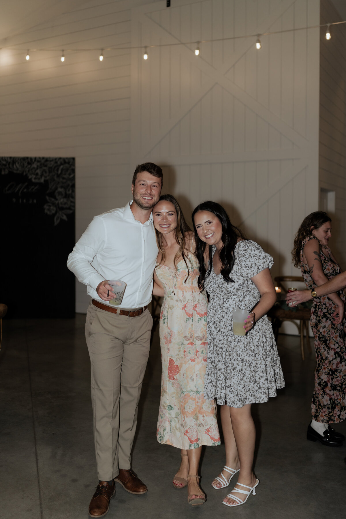 pile-wedding-1012