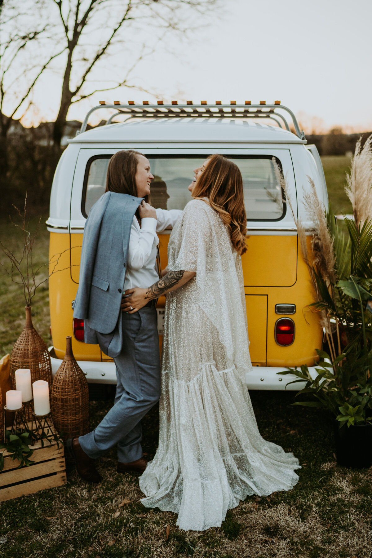 VWBusStyledShoot-77