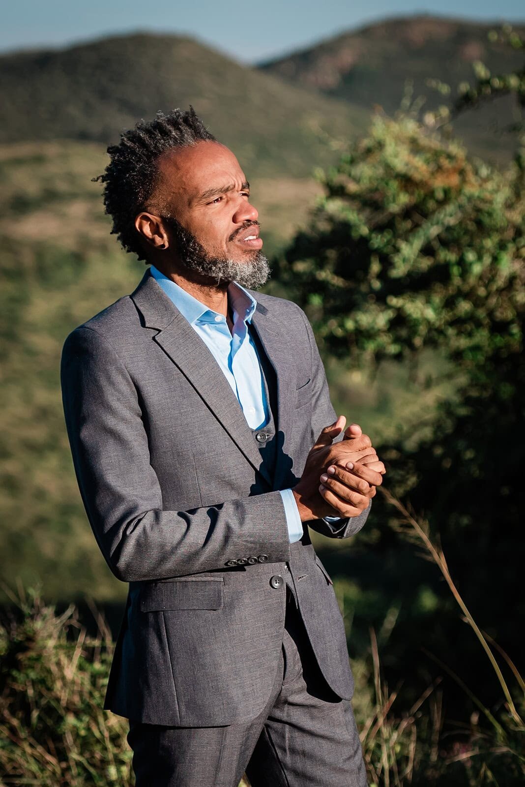 international-elopement-photographer-luxury-intimate-safari-weddings