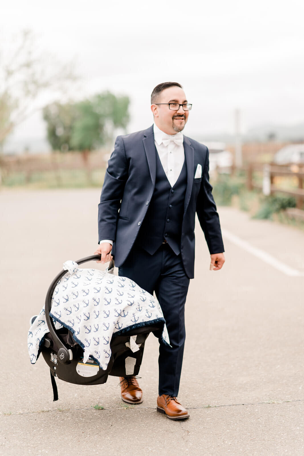 Wedding portraits captured by Vanessa Montano Photography – Livermore vineyard at sunset.
