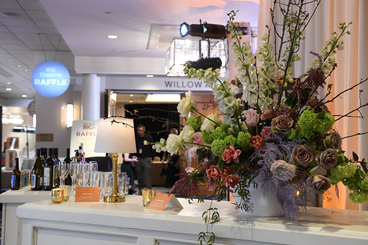 Fundraiser-Gala-Sheraton-Flora-Nova-Design-Seattle-00027