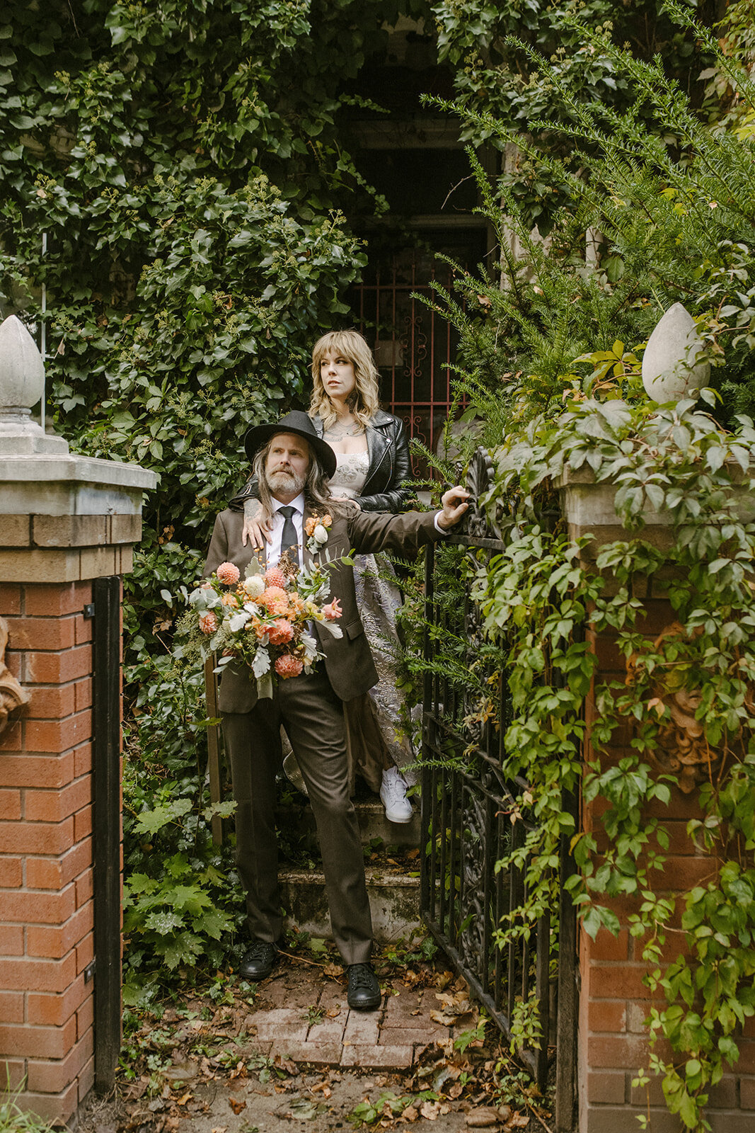 toronto-city-elopement-darling-mansion-wedding-photogrphy-intimate-modern-stylish-2468
