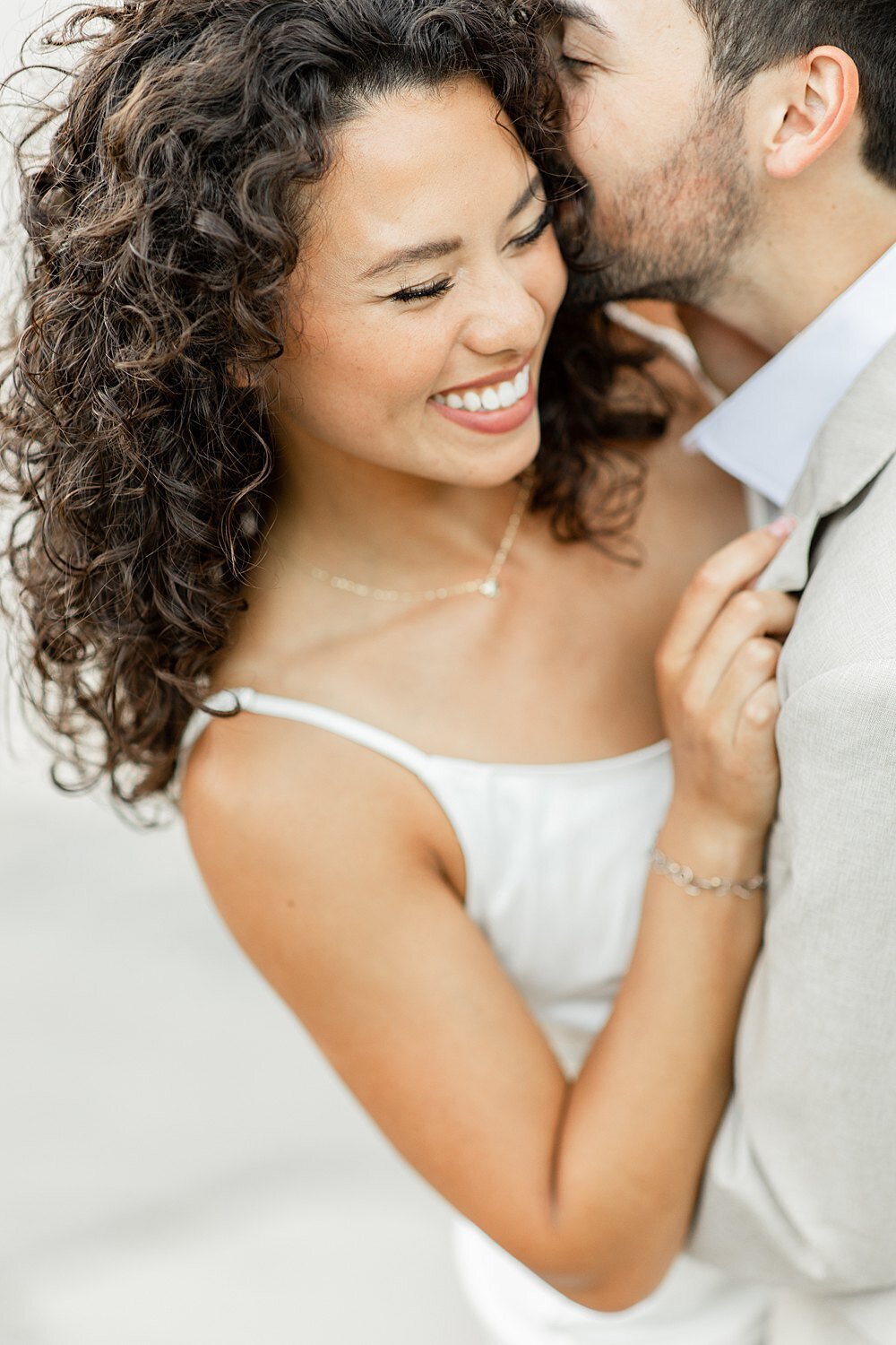 charleston-south-carolina-spring-engagement-rainbow-row-0099