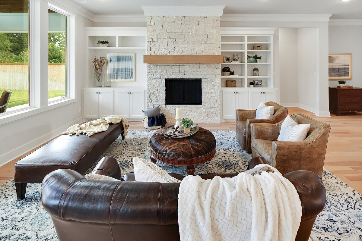 Schedule a real estate consultation with Brick + Parcel Real Estate in Bryan–College Station. Connect with trusted local agents to discuss buying, selling, or investing in your next home.