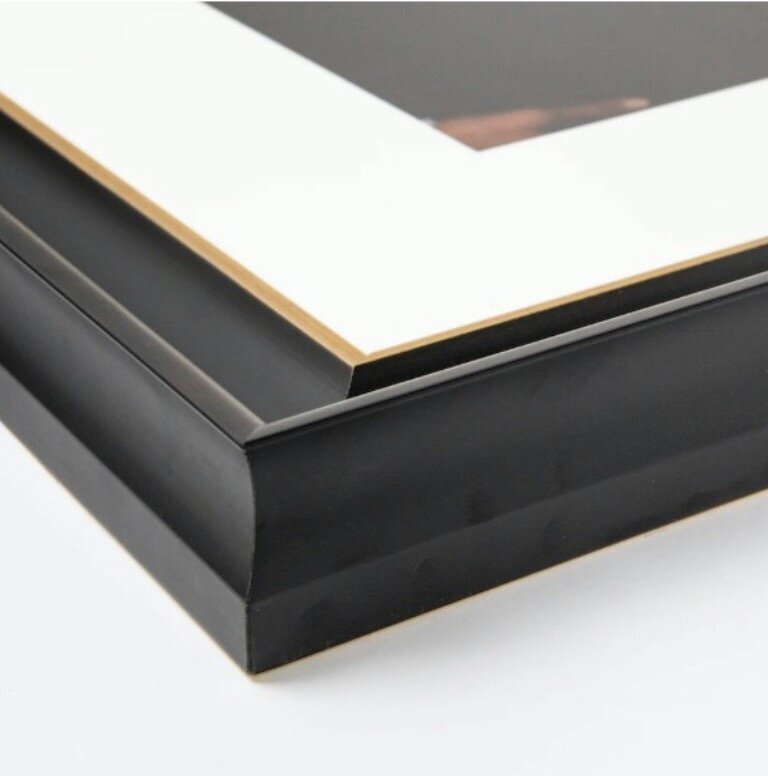 Academie-Black