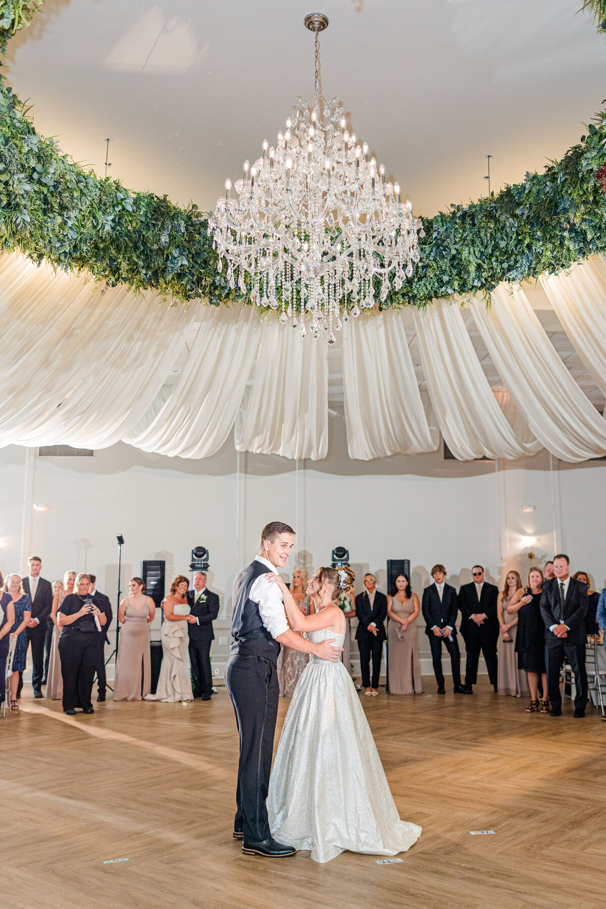 Olivia and Andrew Married Sneak Peeks-92