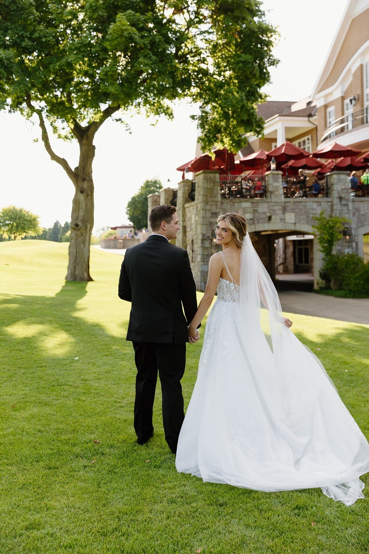 Nichole-Babiez-Photography-arrowhead-gold-course-country-club-summer-wedding-wheaton-geneva-chicago-photographer-illinois-editorial-luxury-destination--52