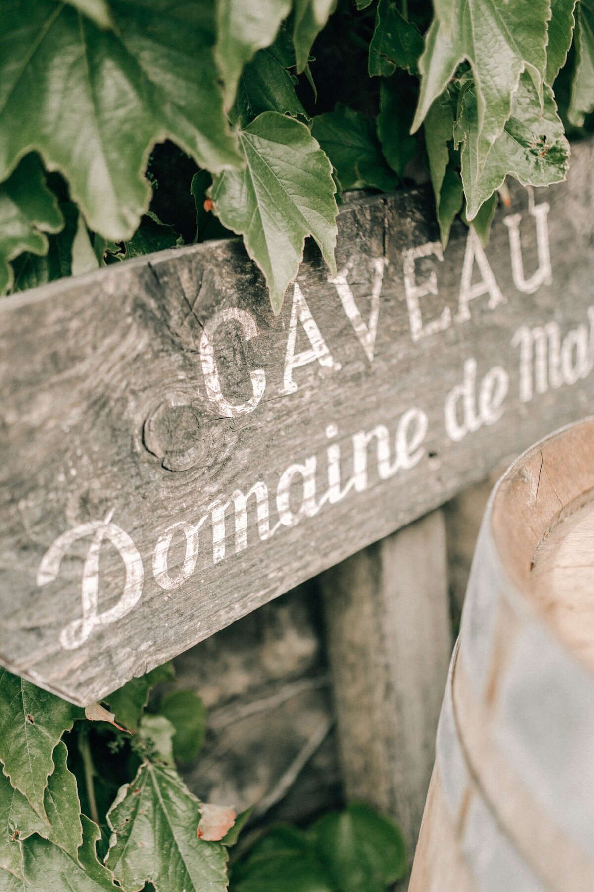 33_Domaine_de_Marie_Luxury_Wedding_Photographer (33 von 36)_An elegant wedding in Provence at Domaine de Marie. See this wedding captured by Luxury wedding photographer in France, Flora and Grace.